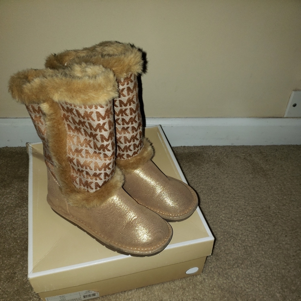 Lettie 2 MK big girls boots🎁